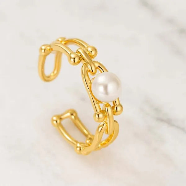 Luxe Link Ring