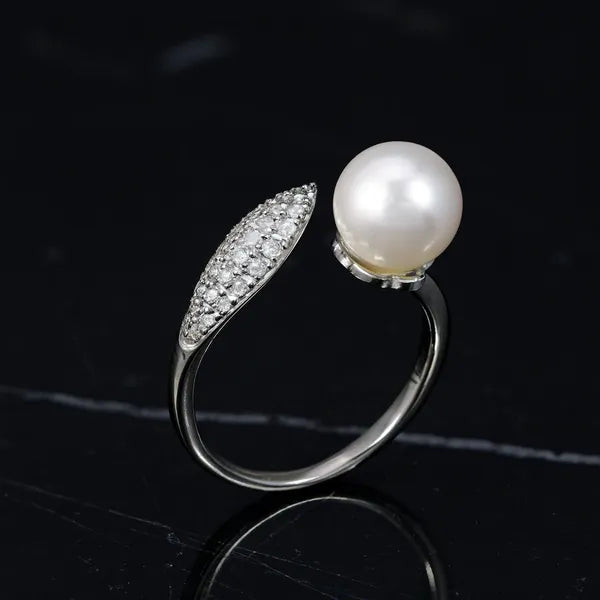 Enchanted Leaf Ring