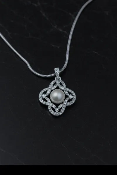 Spotlight Necklace