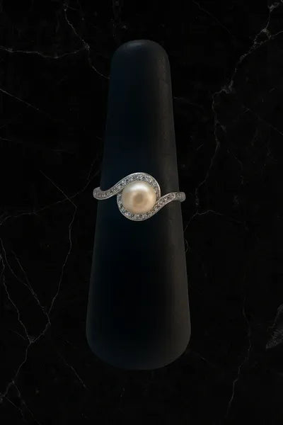Halo Wave Ring